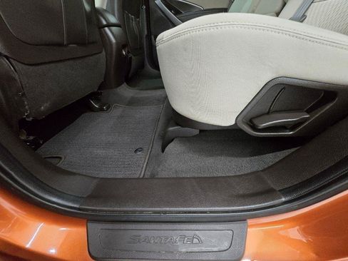 Used 2016 Hyundai Santa Fe Sport w/ Option Group 02 FWD image 12