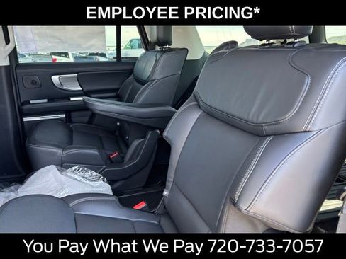 New 2026 Ford Expedition Platinum w/ Driver's Package AWD/4WD image 15