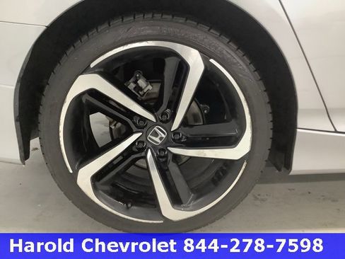 Used 2022 Honda Accord Sport image 7