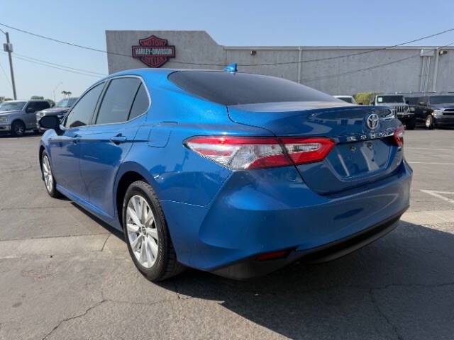 Used 2020 Toyota Camry LE w/ Carpet Mat Package FWD image 5