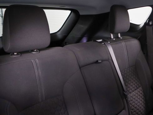 Used 2019 Chevrolet Blazer LT image 27