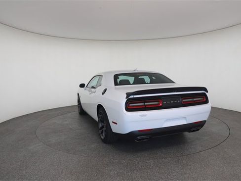 Used 2022 Dodge Challenger R/T Scat Pack w/ Plus Package image 13