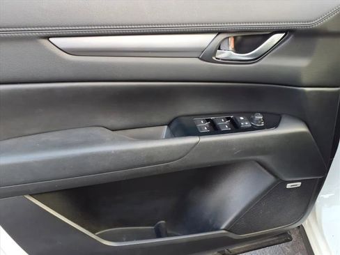 Used 2019 MAZDA CX-5 Touring image 23