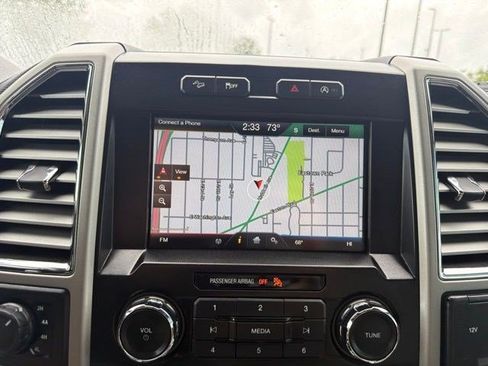 Used 2015 Ford F150 Lariat AWD/4WD image 28