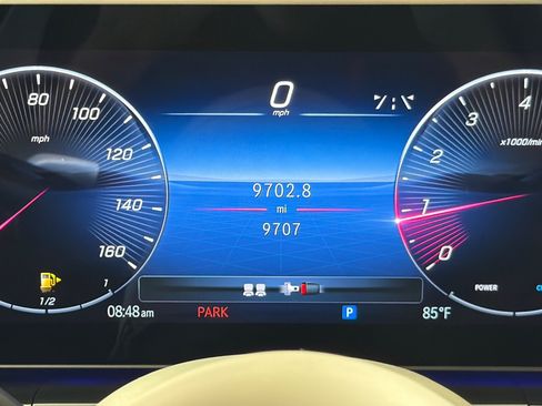 Used 2025 Mercedes-Benz Maybach GLS 600 4MATIC image 26