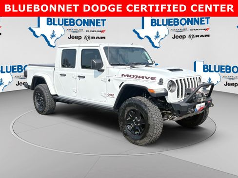 Used 2020 Jeep Gladiator Mojave AWD/4WD image 3