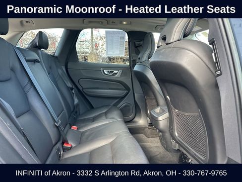 Used 2022 Volvo XC60 B5 Momentum w/ Advanced Package image 31
