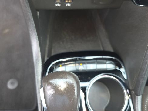Used 2024 Buick Encore GX Preferred FWD image 22