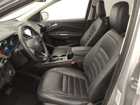 Used 2018 Ford Escape Titanium FWD image 17