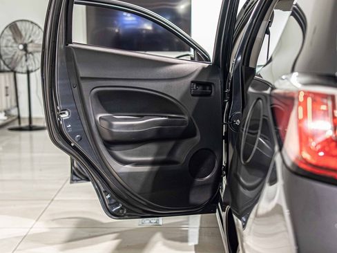 Used 2024 Mitsubishi Mirage ES image 29