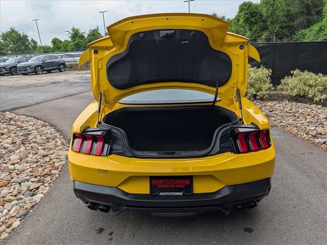 Used 2024 Ford Mustang Premium w/ 2.3L High Performance Package RWD image 17