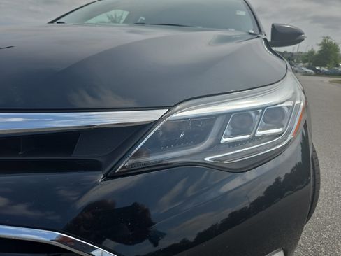 Used 2016 Toyota Avalon Touring FWD image 31