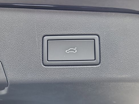 New 2026 Volkswagen ID.4 Pro S AWD/4WD image 14