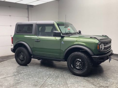 Certified 2023 Ford Bronco Black Diamond image 37