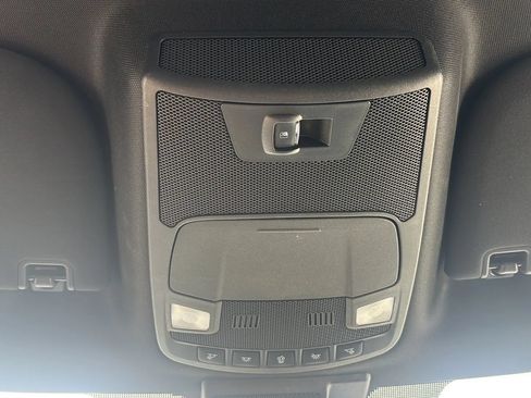 Used 2019 Ford F150 XLT w/ Equipment Group 302A Luxury AWD/4WD image 26