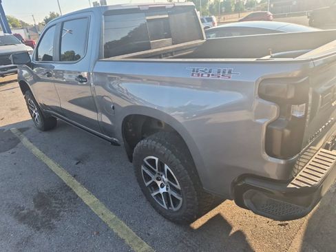Used 2019 Chevrolet Silverado 1500 LT Trail Boss AWD/4WD image 13