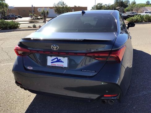 Used 2019 Toyota Avalon Touring w/ Advanced Safety Package FWD image 12