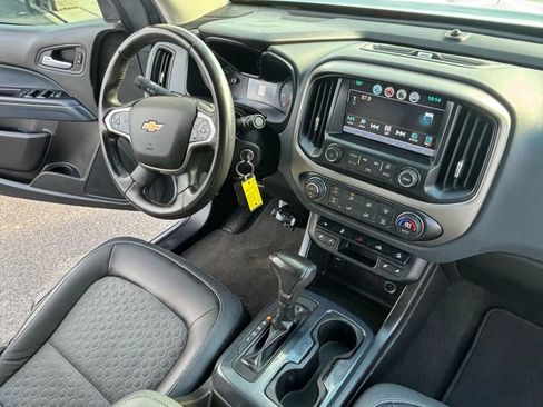 Used 2017 Chevrolet Colorado Z71 image 20