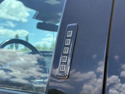 Used 2021 Ford F150 Lariat w/ Equipment Group 502A High AWD/4WD image 20