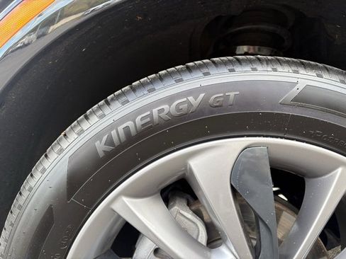 Certified 2023 Buick Encore GX Select w/ Sport Touring Package image 13