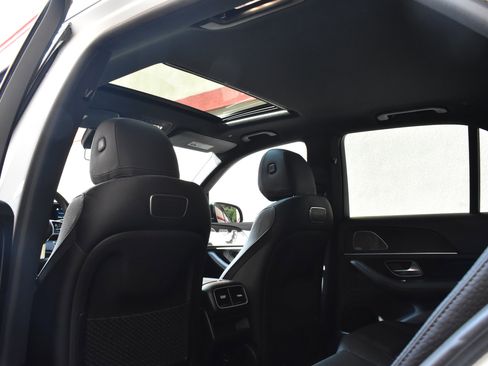 Used 2020 Mercedes-Benz GLE 350 w/ AMG Line Exterior image 22