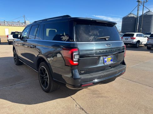 Used 2024 Ford Expedition Max Limited image 5