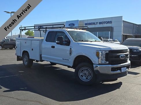 Used 2019 Ford F350 XL w/ XL Value Package AWD/4WD image 1
