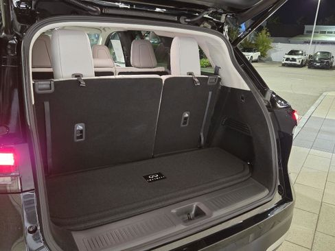 New 2026 INFINITI QX60 Luxe w/ Cargo Package image 20