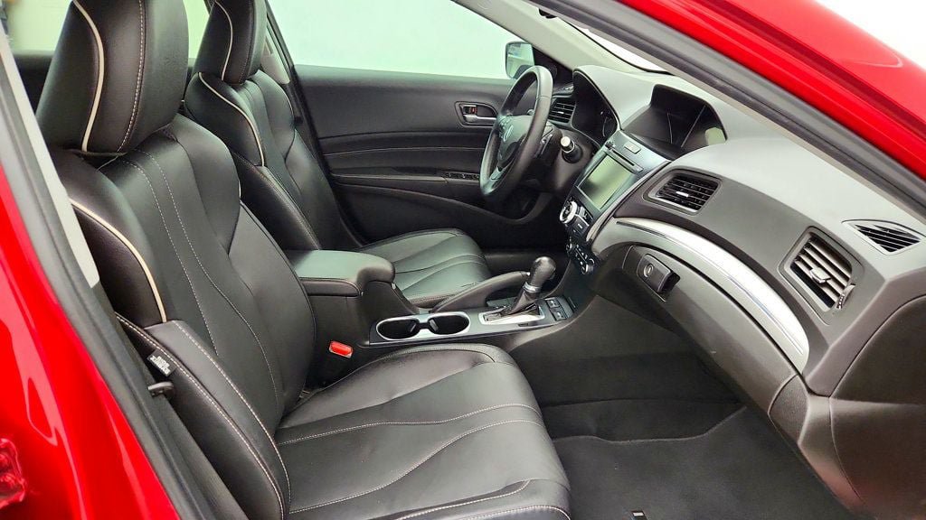 Used 2019 Acura ILX w/ Technology Package FWD image 23