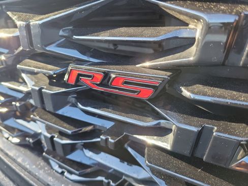 Used 2024 Chevrolet Traverse RS image 6