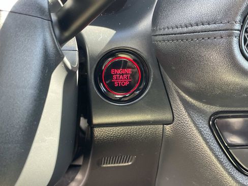 Certified 2023 Honda HR-V LX image 11