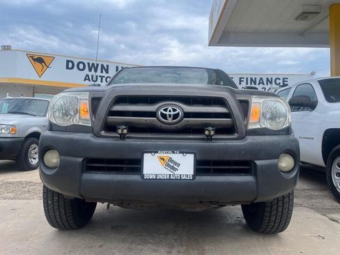 Used 2010 Toyota Tacoma 4x4 Access Cab w/ Convenience Pkg image 2