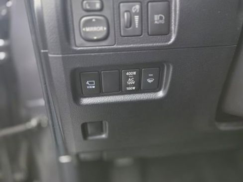Used 2022 Toyota 4Runner Limited AWD/4WD image 10