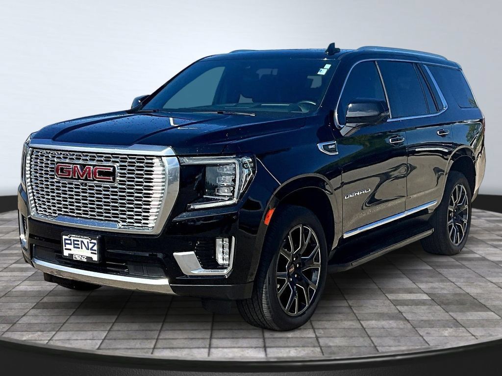 Used 2024 GMC Yukon Denali w/ Advanced Technology Package AWD/4WD image 1
