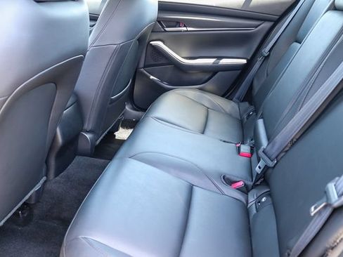Used 2021 MAZDA MAZDA3 s FWD image 21