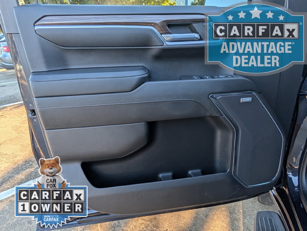 Used 2024 Chevrolet Silverado 1500 RST AWD/4WD image 19