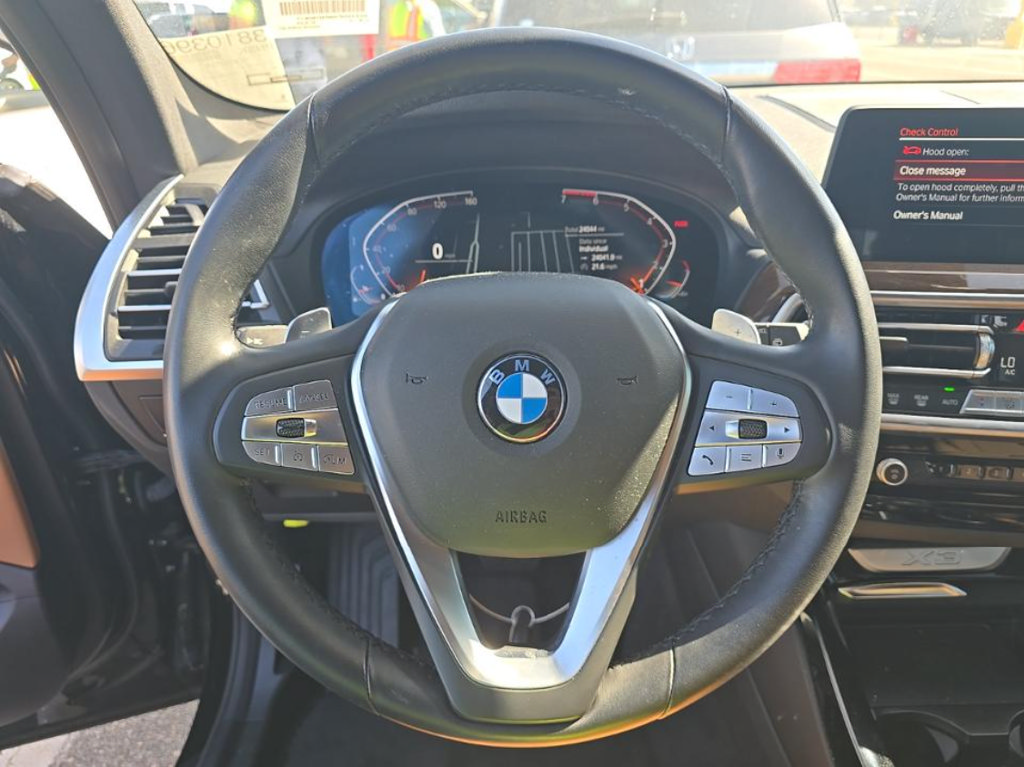 Used 2024 BMW X3 sDrive30i w/ Convenience Package RWD image 5