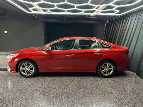 Used 2018 Hyundai Sonata SEL FWD image 2