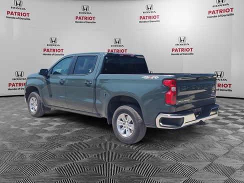 Used 2025 Chevrolet Silverado 1500 LT AWD/4WD image 3