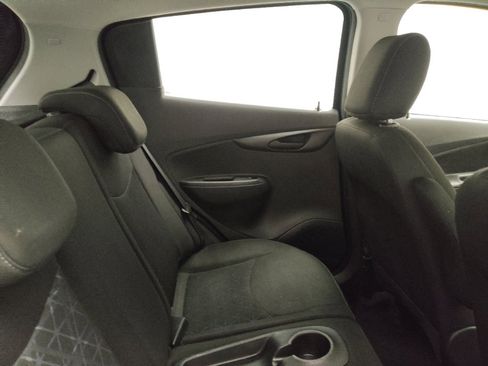 Used 2019 Chevrolet Spark LT image 19