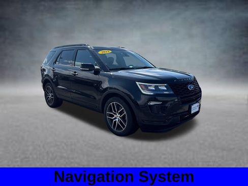 Used 2019 Ford Explorer Sport w/ Equipment Group 401A AWD/4WD image 4