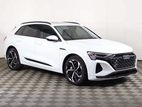 Used 2024 Audi Q8 e-tron Prestige w/ Prestige Package AWD/4WD image 66
