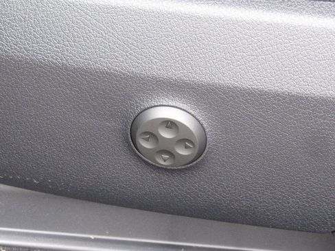 New 2026 Mercedes-Benz GLC 300 4MATIC image 11