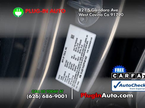 Used 2023 Tesla Model 3 Standard Range image 9