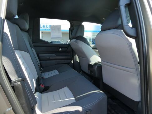 Used 2026 Toyota Tacoma TRD Off-Road AWD/4WD image 15