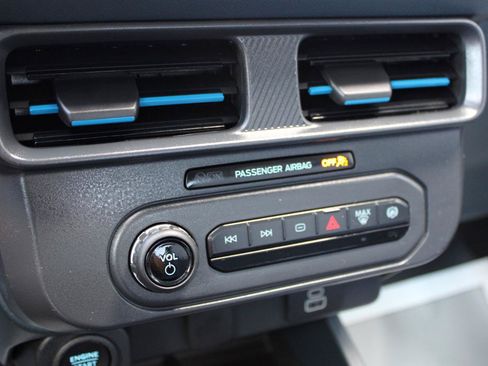 Used 2025 Ford Maverick XLT w/ XLT Luxury Package FWD image 27