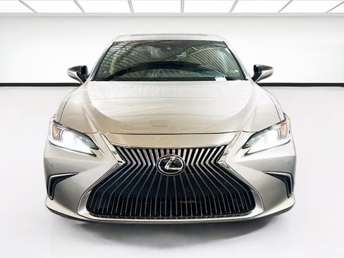 Used 2021 Lexus ES 350 w/ Premium Package image 2