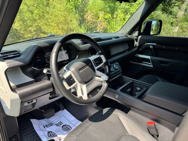 Certified 2024 Land Rover Defender 110 S AWD/4WD image 9