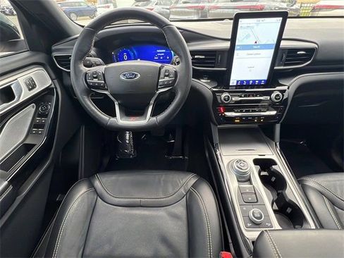 Used 2023 Ford Explorer ST w/ Equipment Group 401A image 11