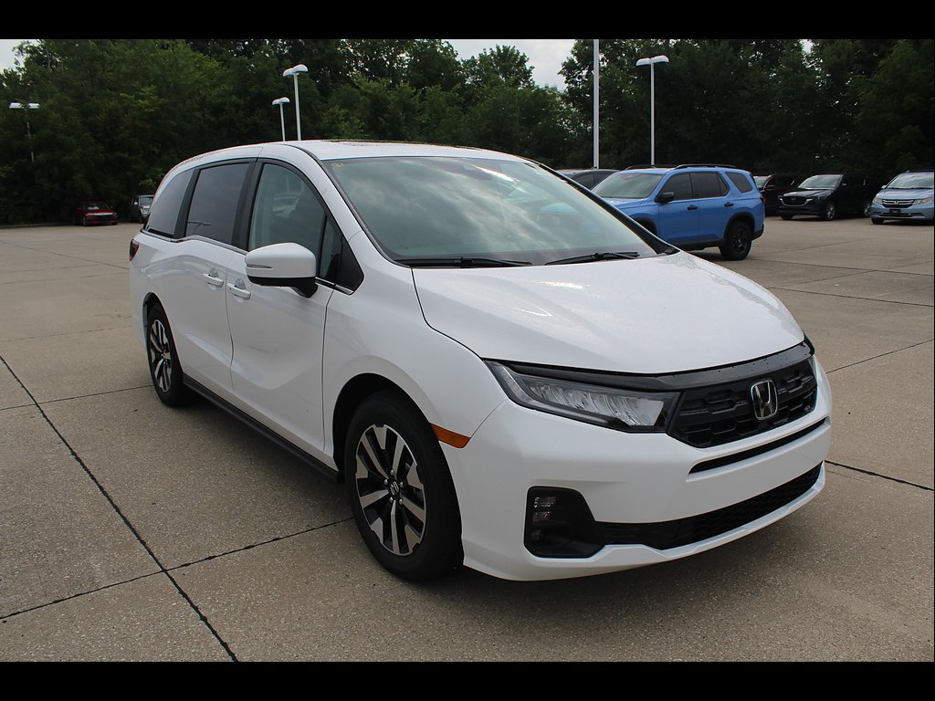 New 2026 Honda Odyssey EX-L image 2
